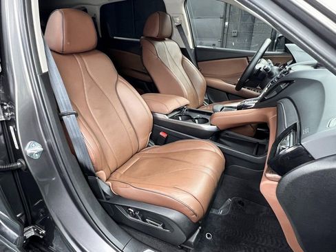 Used 2025 Acura RDX SH-AWD w/ Advance Package image 4