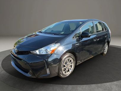 Used 2017 Toyota Prius V Three w/ Carpet Mat Package