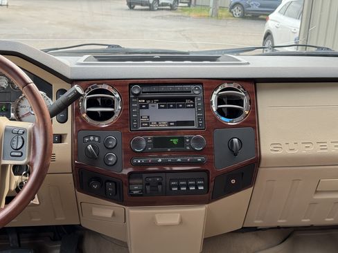 Used 2008 Ford F350 King Ranch AWD/4WD image 14