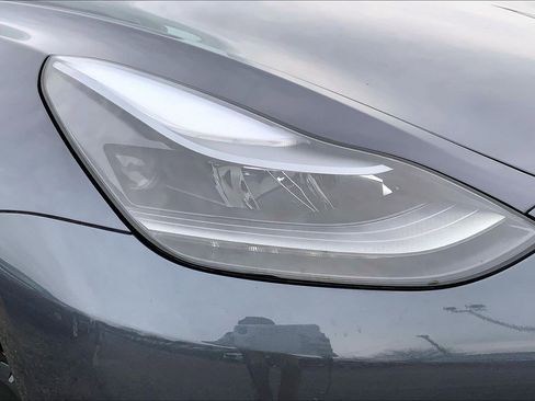 Used 2023 Tesla Model 3 Performance image 25