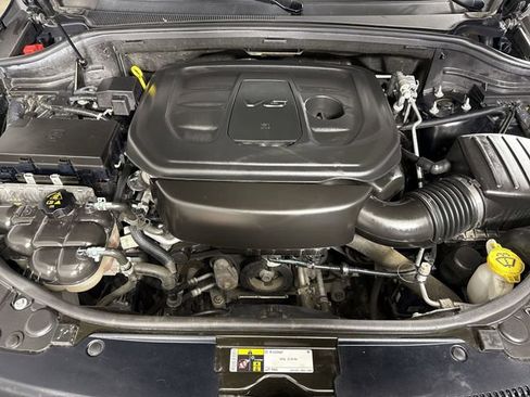 Used 2020 Jeep Grand Cherokee Laredo image 25