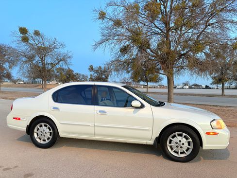 Used 2000 Nissan Maxima GXE image 38