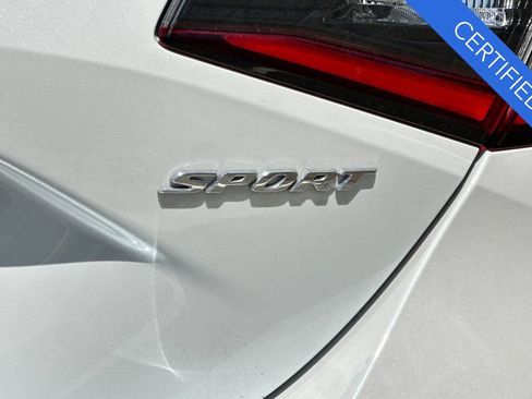 Certified 2024 Honda Civic Sport image 32