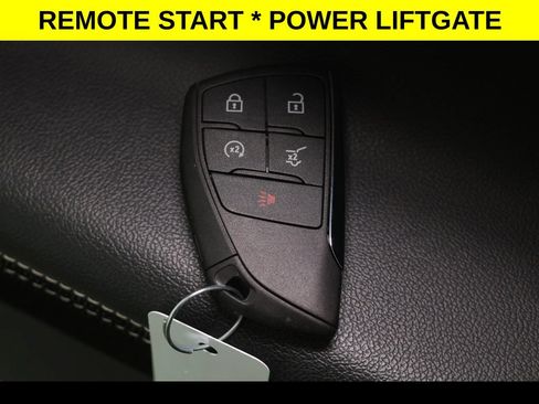 Used 2024 Chevrolet Blazer EV LT AWD/4WD image 12