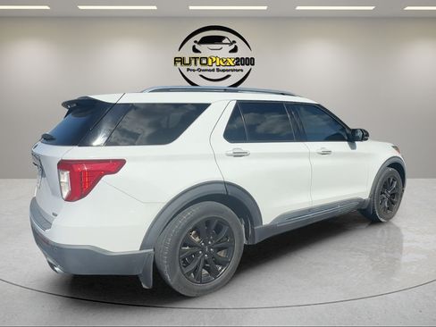 Used 2020 Ford Explorer Limited RWD image 7