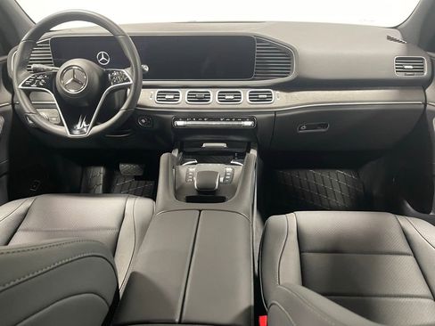 Used 2025 Mercedes-Benz GLE 350 4MATIC image 29