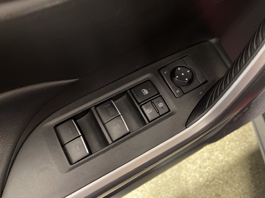 Certified 2023 Toyota RAV4 XLE AWD/4WD image 16