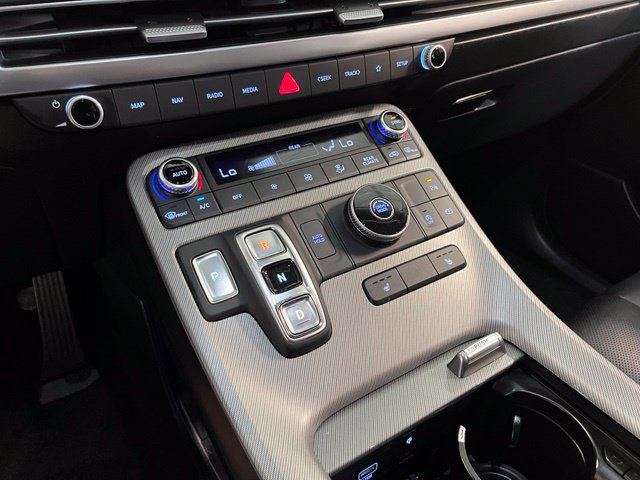 Used 2025 Hyundai Palisade SEL FWD image 30
