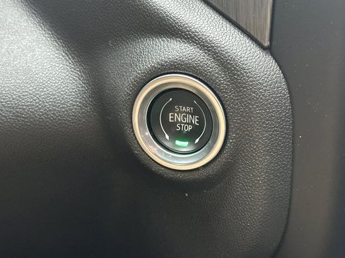 Used 2021 GMC Sierra 1500 Denali w/ Denali Ultimate Package image 34