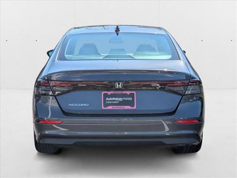 New 2025 Honda Accord SE image 7
