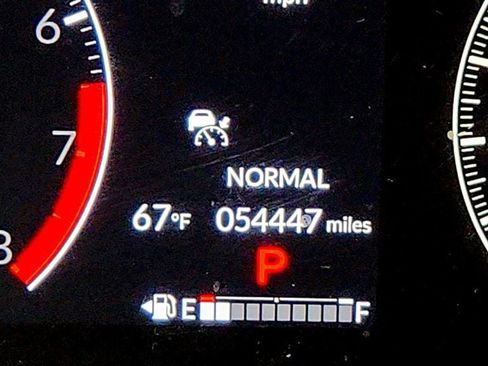 Used 2024 Honda Pilot EX-L image 15