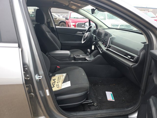 Used 2023 Kia Sportage LX AWD/4WD image 12