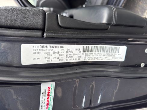 Used 2015 Jeep Grand Cherokee Altitude AWD/4WD image 47