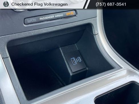 Used 2024 Ford Edge SEL image 43