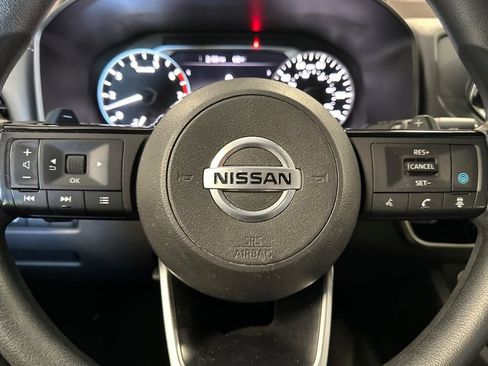 Used 2021 Nissan Rogue SV AWD/4WD image 24