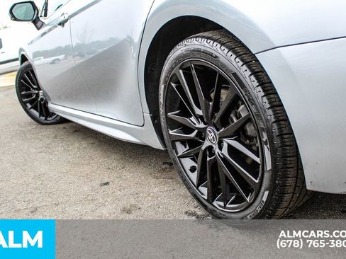 Used 2024 Toyota Camry XSE image 11