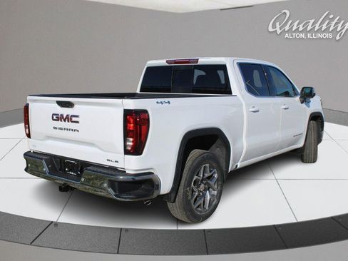 New 2026 GMC Sierra 1500 SLE w/ Preferred Package image 4