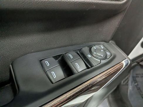 Used 2021 GMC Sierra 1500 Elevation image 15