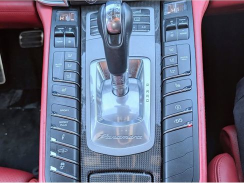 Used 2016 Porsche Panamera GTS w/ Premium Package Plus image 27