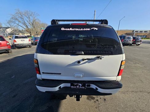 Used 2006 Chevrolet Suburban LTZ w/ Preferred Equipment Group image 9