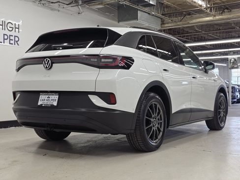 Used 2023 Volkswagen ID.4 Pro AWD/4WD image 8