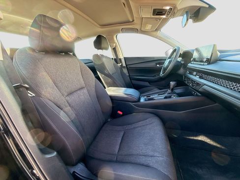 Used 2024 Honda Accord EX image 28