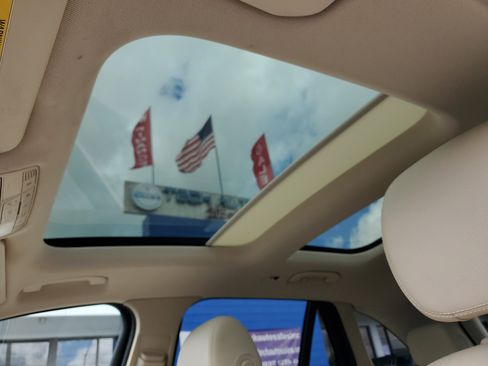 Used 2016 Mercedes-Benz GLC 300 image 17