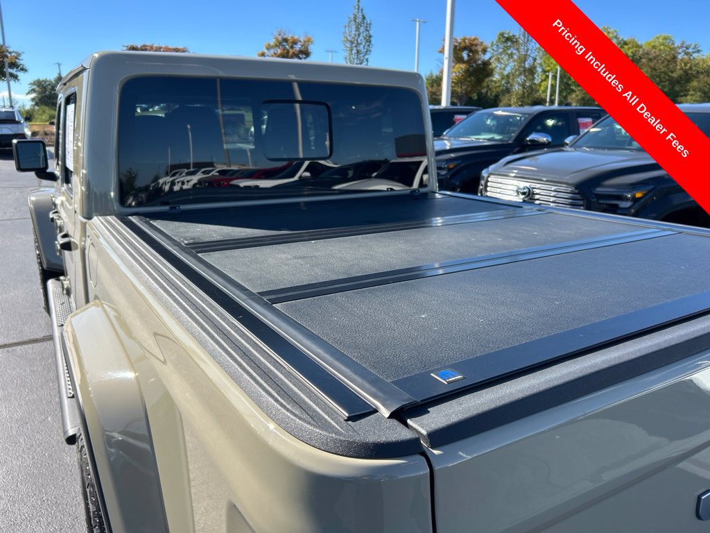 Used 2020 Jeep Gladiator Overland AWD/4WD image 16
