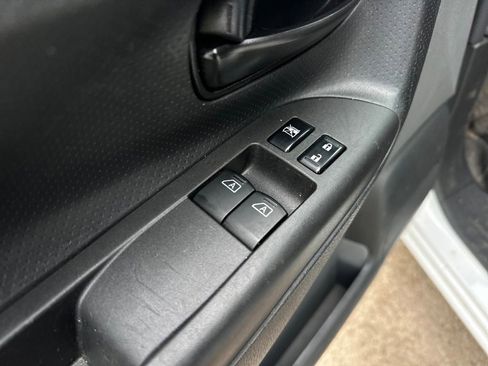 Used 2020 Nissan NV200 S image 13