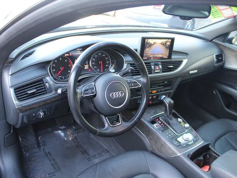 Used 2017 Audi A7 3.0T Premium Plus w/ 20" Wheel & Tire Package AWD/4WD image 18