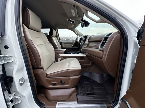 Used 2022 RAM 2500 Laramie image 15