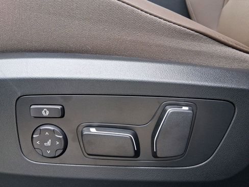 Used 2026 BMW X3 xDrive30 w/ Premium Package image 11