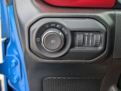 Used 2022 Jeep Wrangler Unlimited Rubicon w/ LED Lighting Group image 28