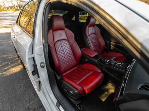 Used 2019 Audi S4 Premium Plus w/ Premium Plus Package image 14