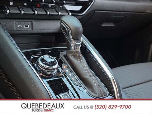 Used 2025 GMC Canyon AT4 w/ AT4 Premium Package image 24