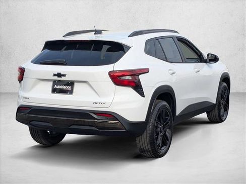 New 2026 Chevrolet Trax ACTIV w/ Driver Confidence Package image 2