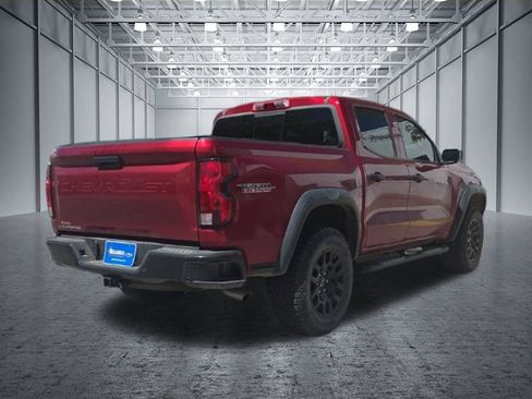 Certified 2024 Chevrolet Colorado Trail Boss w/ Advanced Trailering Package AWD/4WD image 7