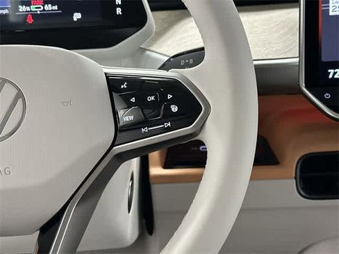 New 2025 Volkswagen ID. Buzz Pro S Plus image 9