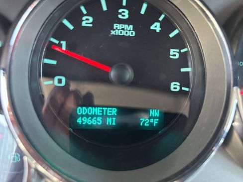 Used 2010 Chevrolet Silverado 1500 LT w/ Power Pack Plus AWD/4WD image 26