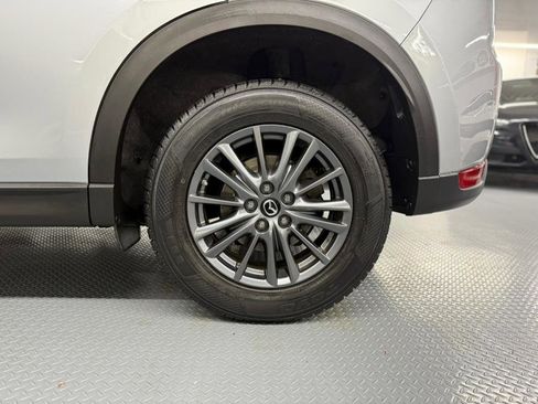 Used 2019 MAZDA CX-5 Touring image 14