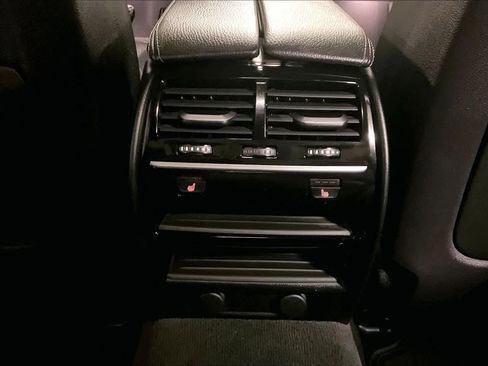 Used 2019 BMW 540i xDrive 540i xDrive w/ Premium Package image 33