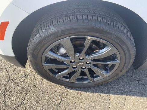 Certified 2023 Chevrolet Equinox RS w/ RS Leather Package AWD/4WD image 33