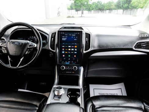 Used 2024 Ford Edge SEL image 23