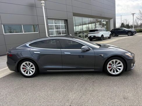 Used 2018 Tesla Model S P100D image 4