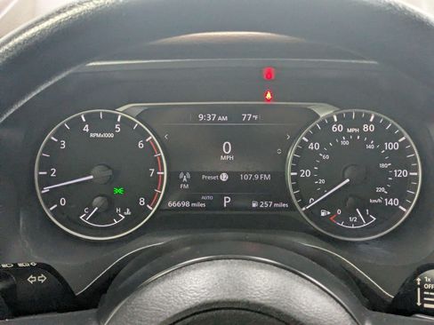 Used 2023 Nissan Rogue S AWD/4WD image 14