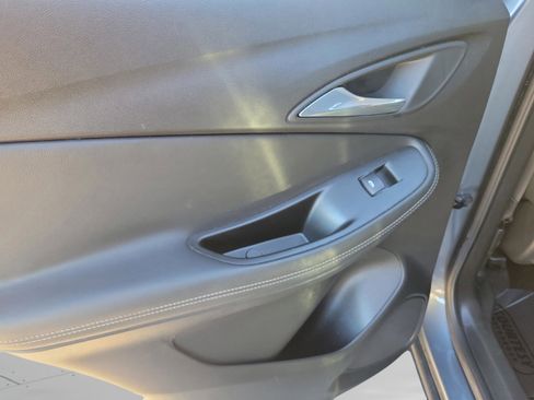 Used 2022 Buick Encore GX Select image 23