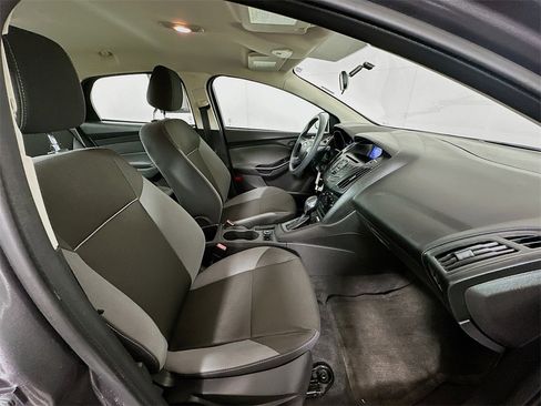 Used 2013 Ford Focus S image 24