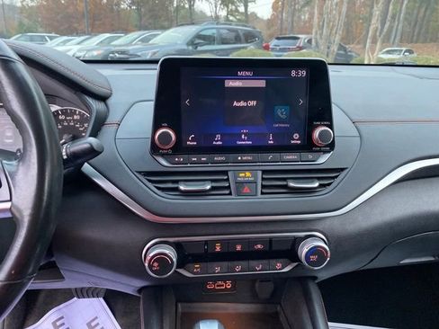 Used 2022 Nissan Altima 2.5 SR image 20