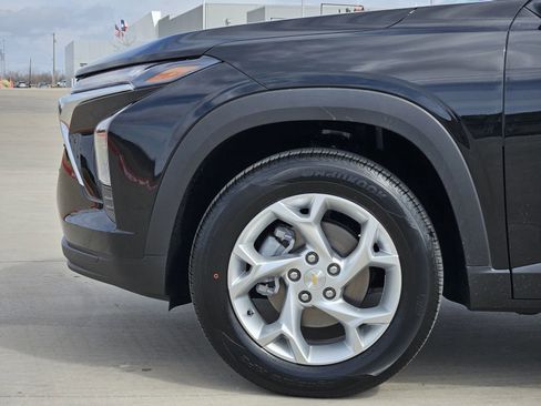 New 2026 Chevrolet Trax LS w/ LS Convenience Package image 12