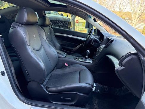 Used 2013 INFINITI G37 Journey w/ Premium Pkg image 30